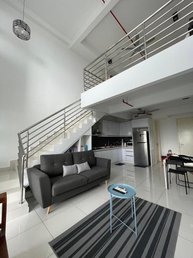 Yenni Duplex @ Decentrum, Kajang Serdang  Exterior foto