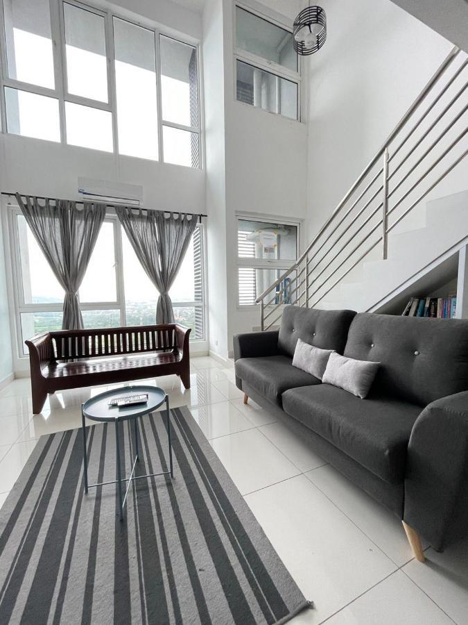 Yenni Duplex @ Decentrum, Kajang Serdang  Exterior foto