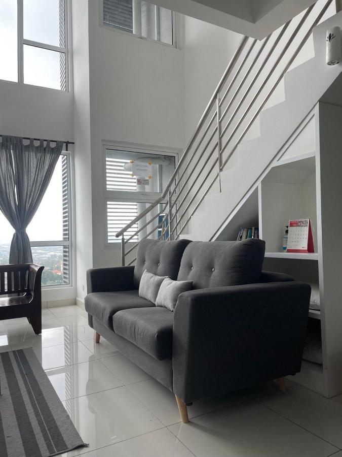 Yenni Duplex @ Decentrum, Kajang Serdang  Exterior foto