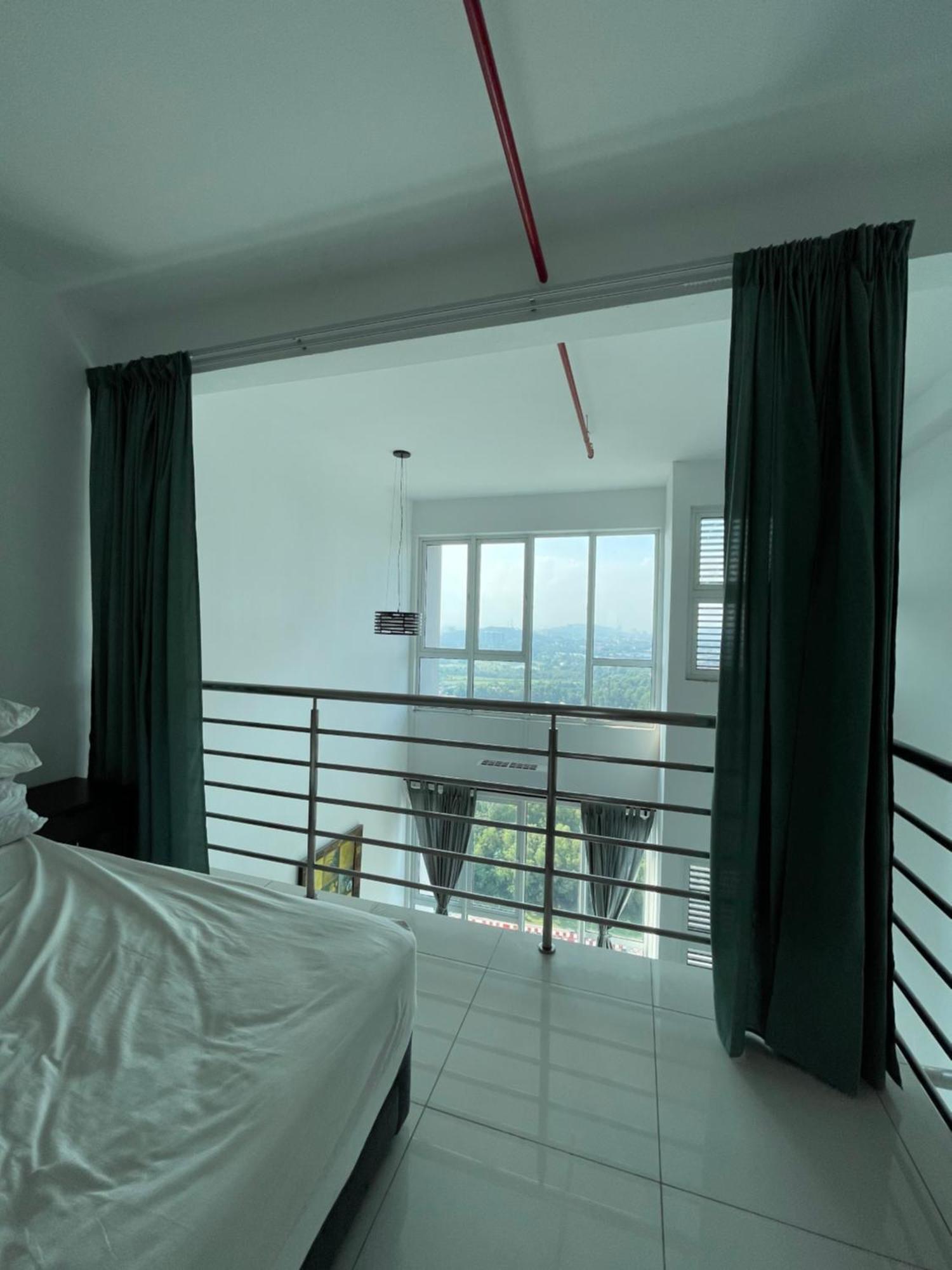 Yenni Duplex @ Decentrum, Kajang Serdang  Exterior foto