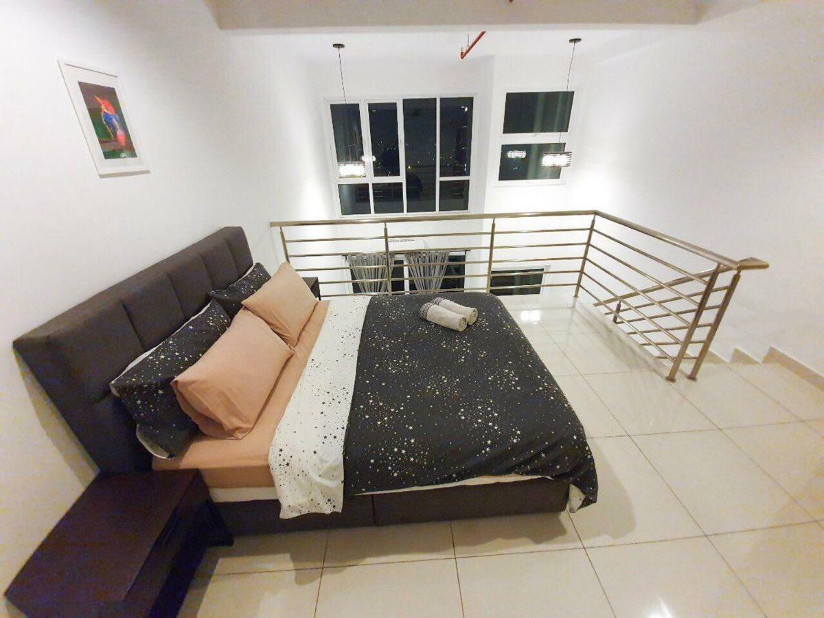 Yenni Duplex @ Decentrum, Kajang Serdang  Exterior foto
